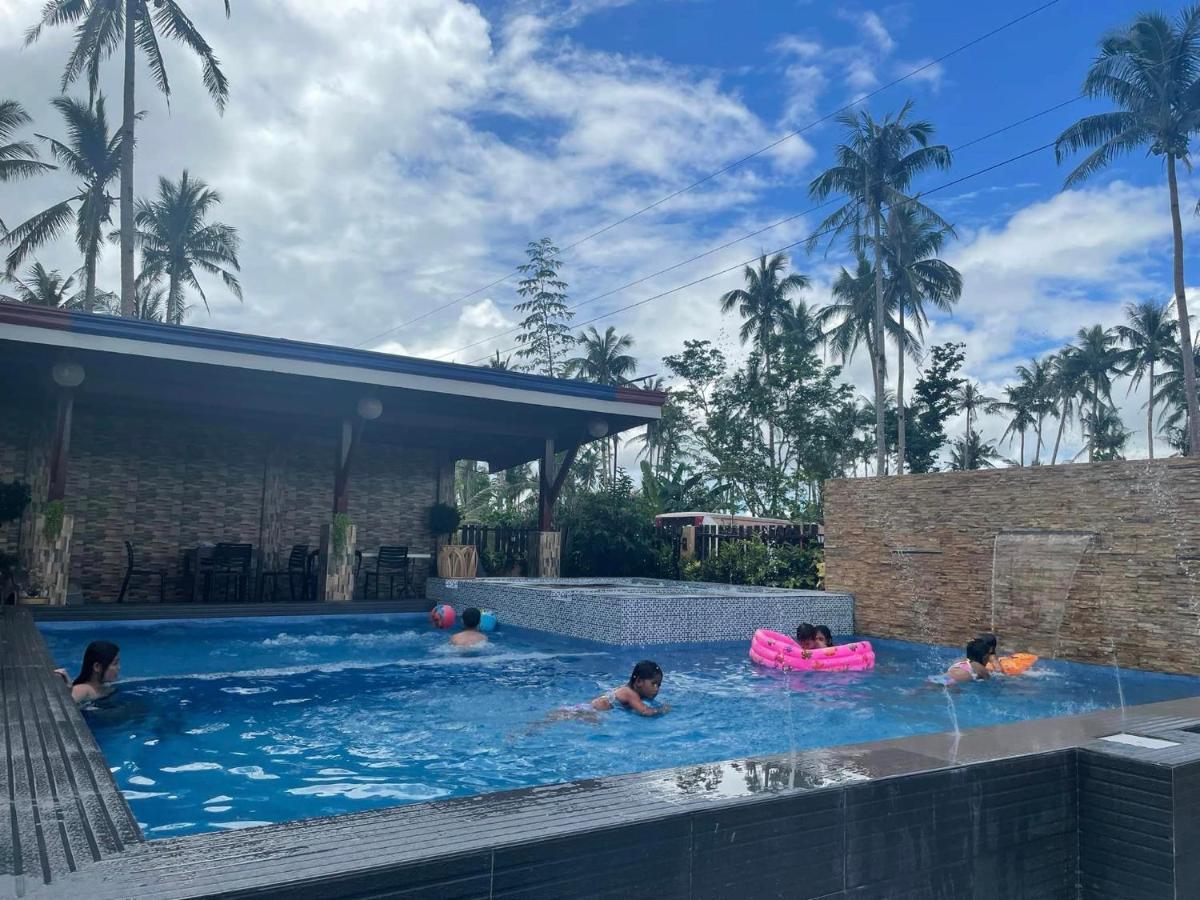 Langojon Jianjoy Beach Resort General Luna  Luaran gambar